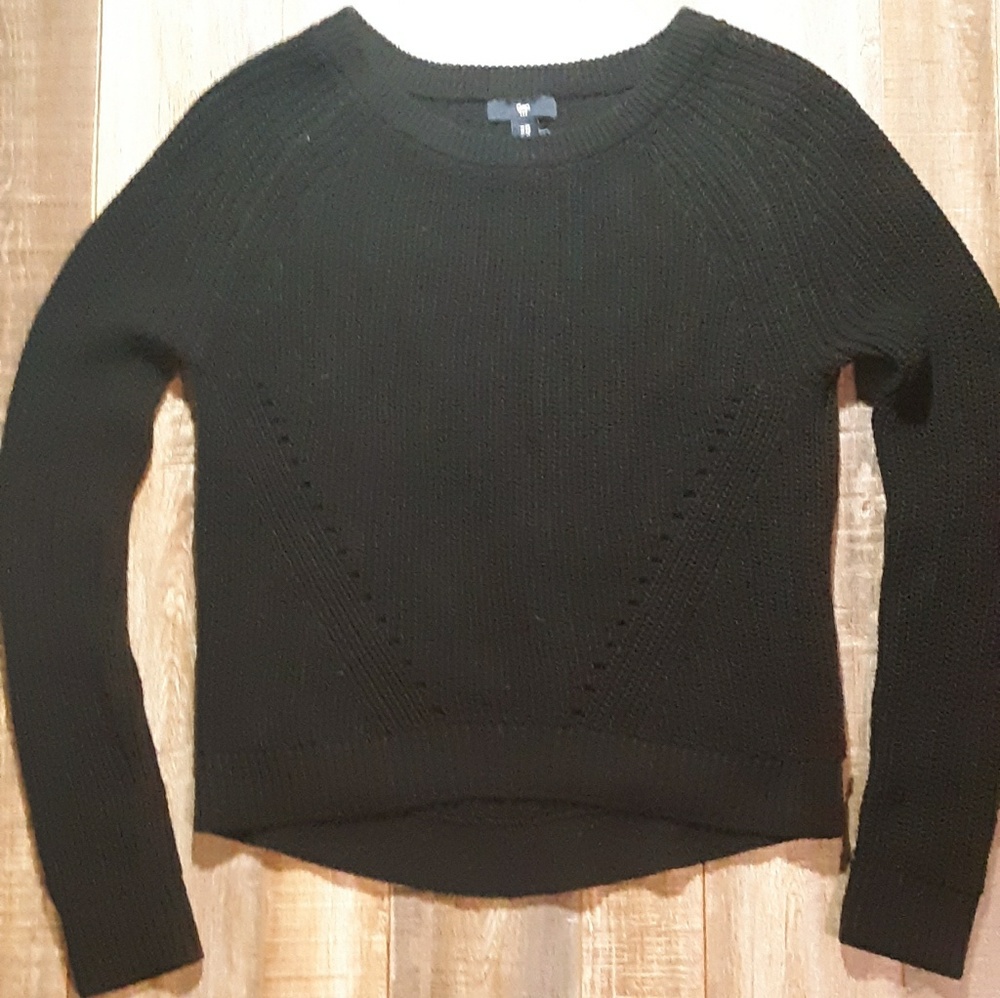 Gap Sweater